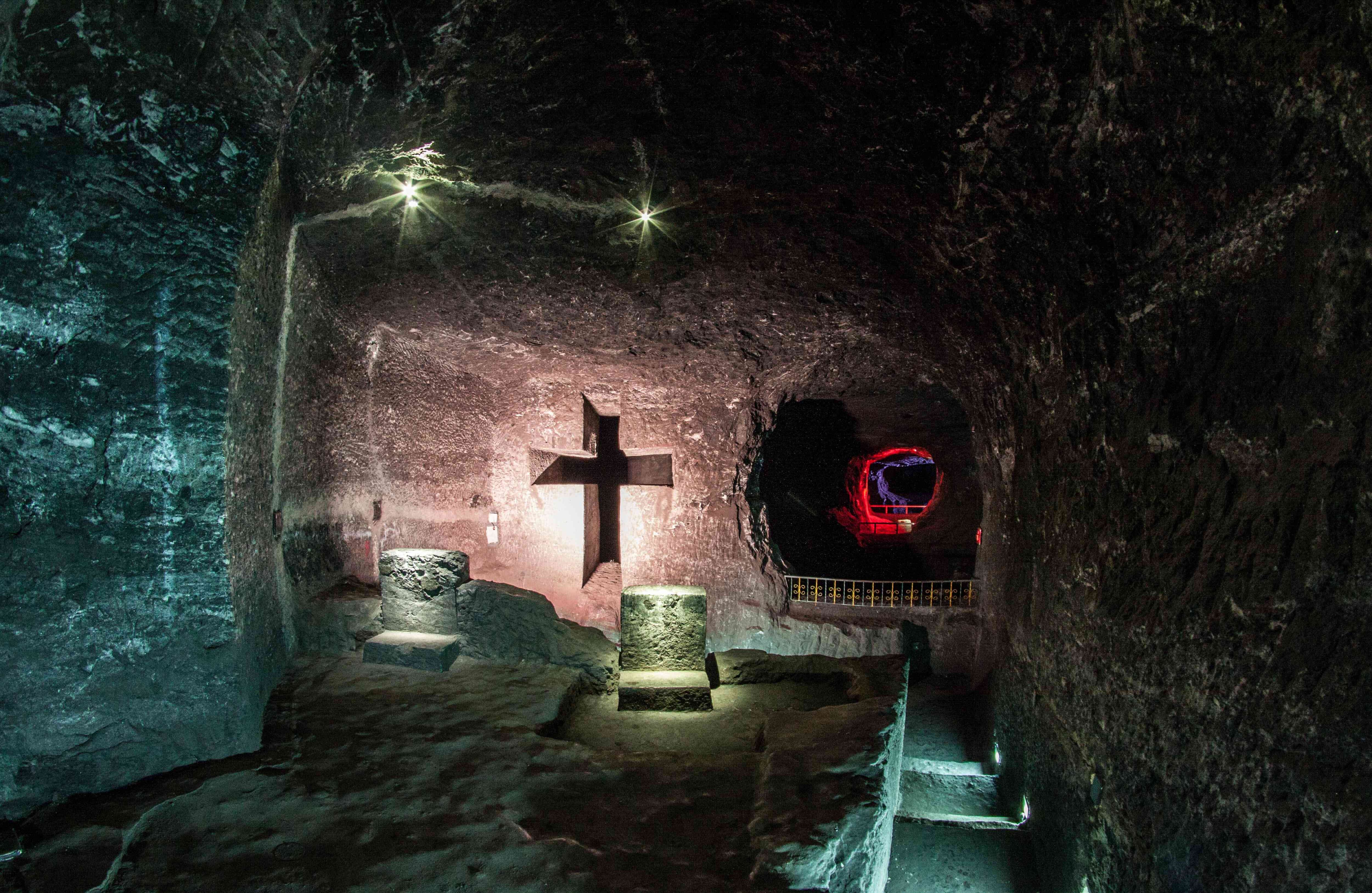 Catedral de sal (Zipaquirá). La majestuosidad de esta antigua mina de sal es considerada como el logro arquitectónico moderno más importante de Colombia. Foto: Gobernación de Cundinamarca.