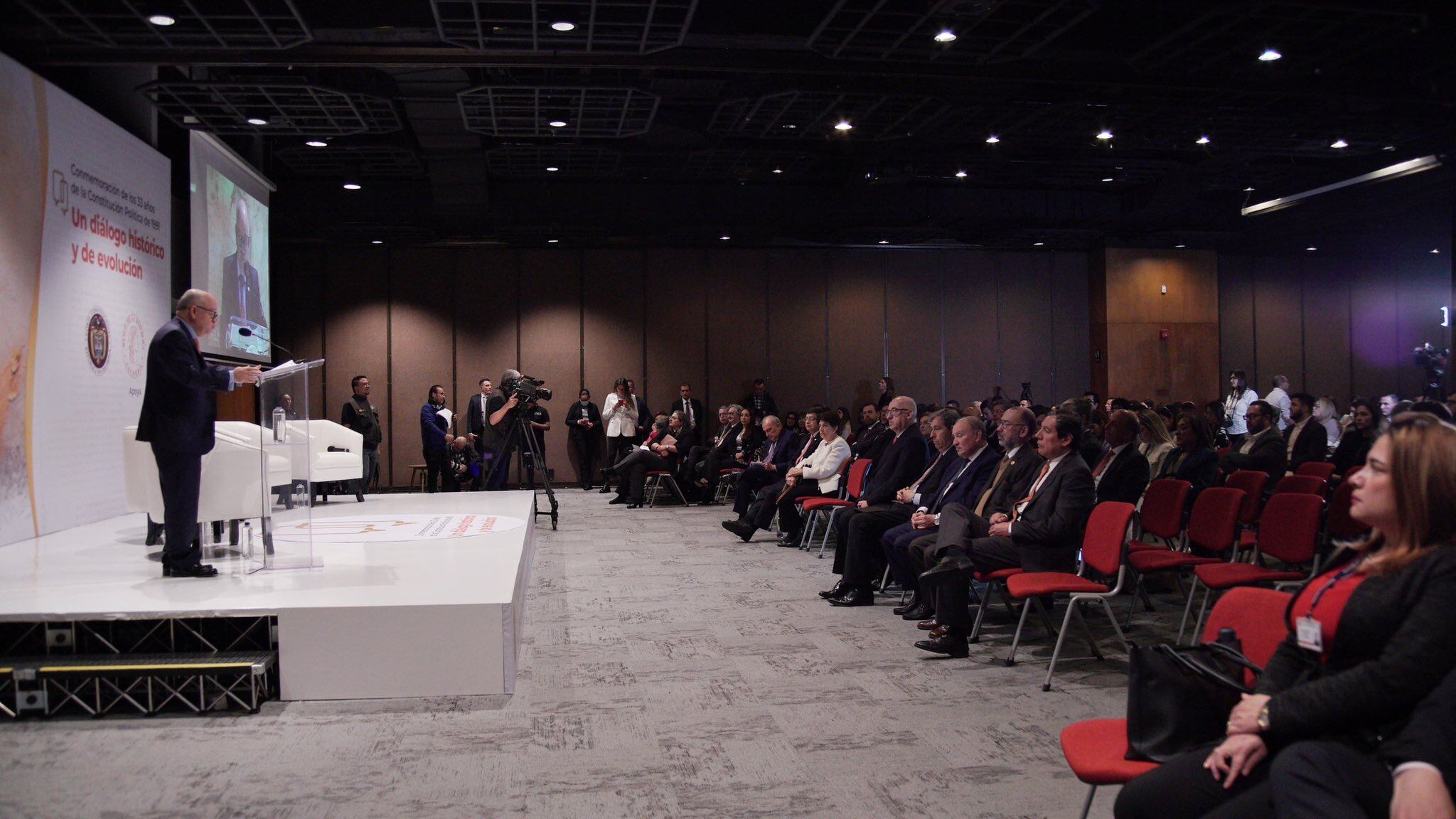 El presidente de la Corte, José Fernando Reyes Cuartas, instaló la Conmemoración de los 33 años de la Constitución Política de 1991: Un diálogo histórico y de evolución.