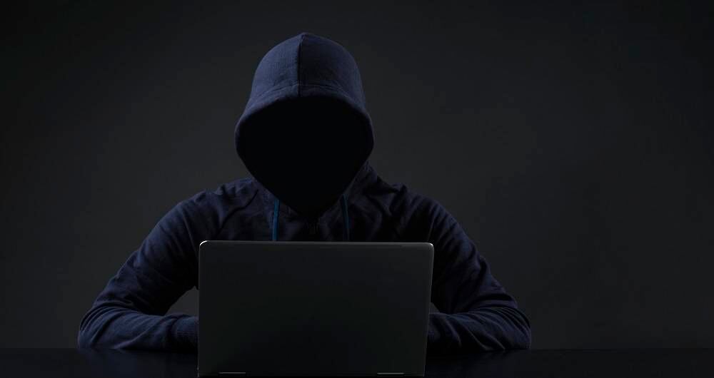 Contrabando virtual - hacker