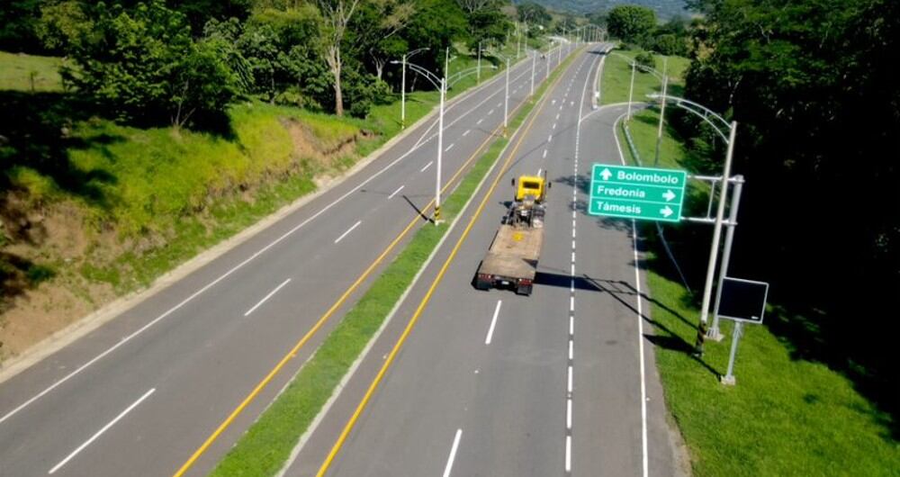 Pacífico 2 - Vía 4G.