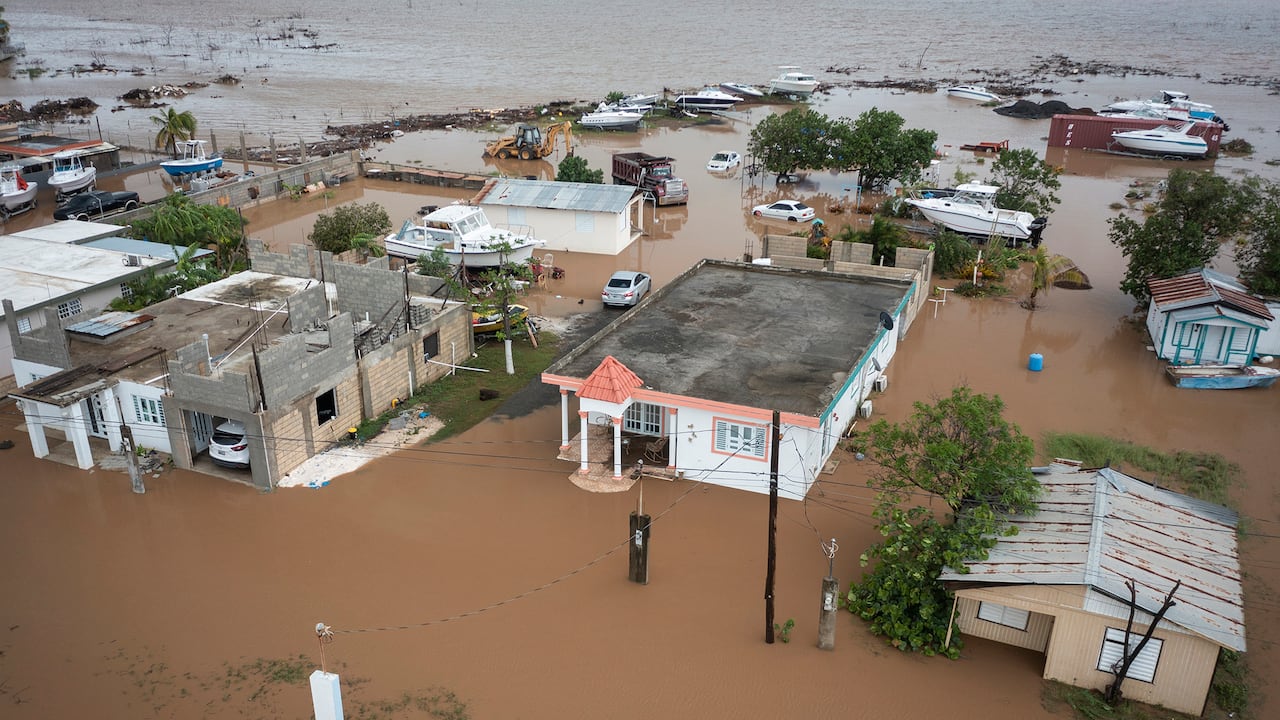 En su trayectoria por el Caribe, el huracán Fiona ha provocado cinco muertes: una en el territorio francés ultramar de Guadalupe, dos en Puerto Rico y las dos registradas en Dominicana.