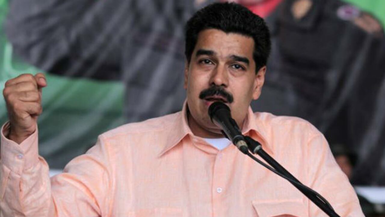 El vicepresidente de Venezuela dice que Hugo Chávez inicia mandato el 10 de enero pero puede jurar después.
