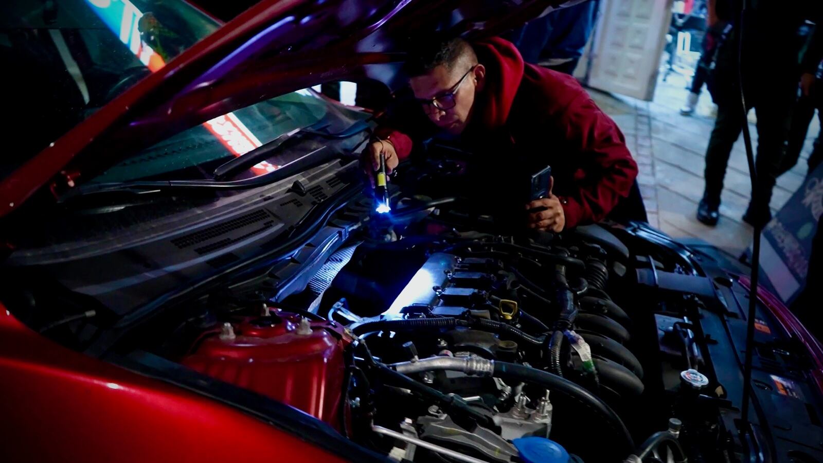 De acuerdo con la Policía, la identificación en el motor y el chasis se encontraban remarcados y correspondían a otro automotor.