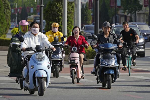 Las autoridades de Corea del Norte comenzaron a aplicar una reciente ley a través de la cual, se castigará con la ejecución a los ciudadanos de ese país que utilicen modismos de Corea del Sur. (Photo by Kyodo News via Getty Images)