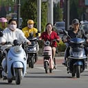 Las autoridades de Corea del Norte comenzaron a aplicar una reciente ley a través de la cual, se castigará con la ejecución a los ciudadanos de ese país que utilicen modismos de Corea del Sur. (Photo by Kyodo News via Getty Images)