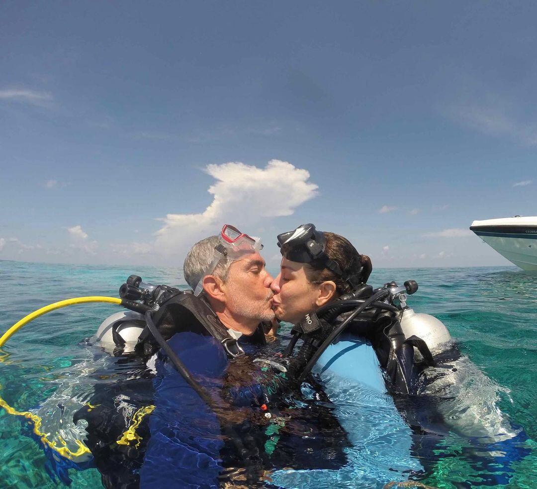 La expresentadora disfruta de su amor con su esposo