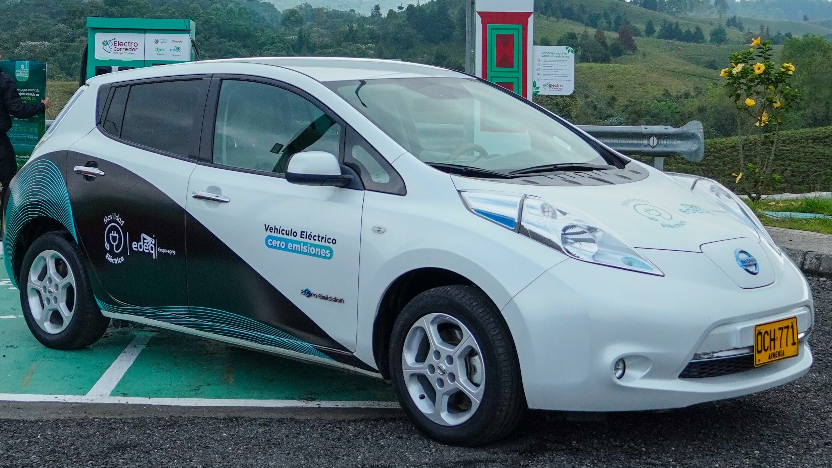 Especial Servicios Públicos, EDEQ