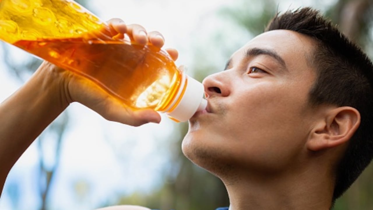 El consumo regular de suero trae consigo complicaciones a la salud.