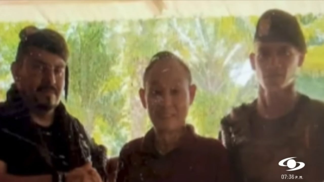 Ciudadano chino con las Farc