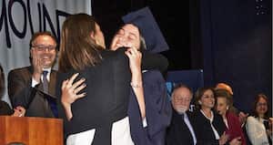 Fotos de Laura Giraldo cuando aún era alumna del Marymount, estaba cerca de graduarse y todavía era menor de edad. Por esos años, señala, fue víctima de los presuntos abusos del profesor Mauricio Zambrano.