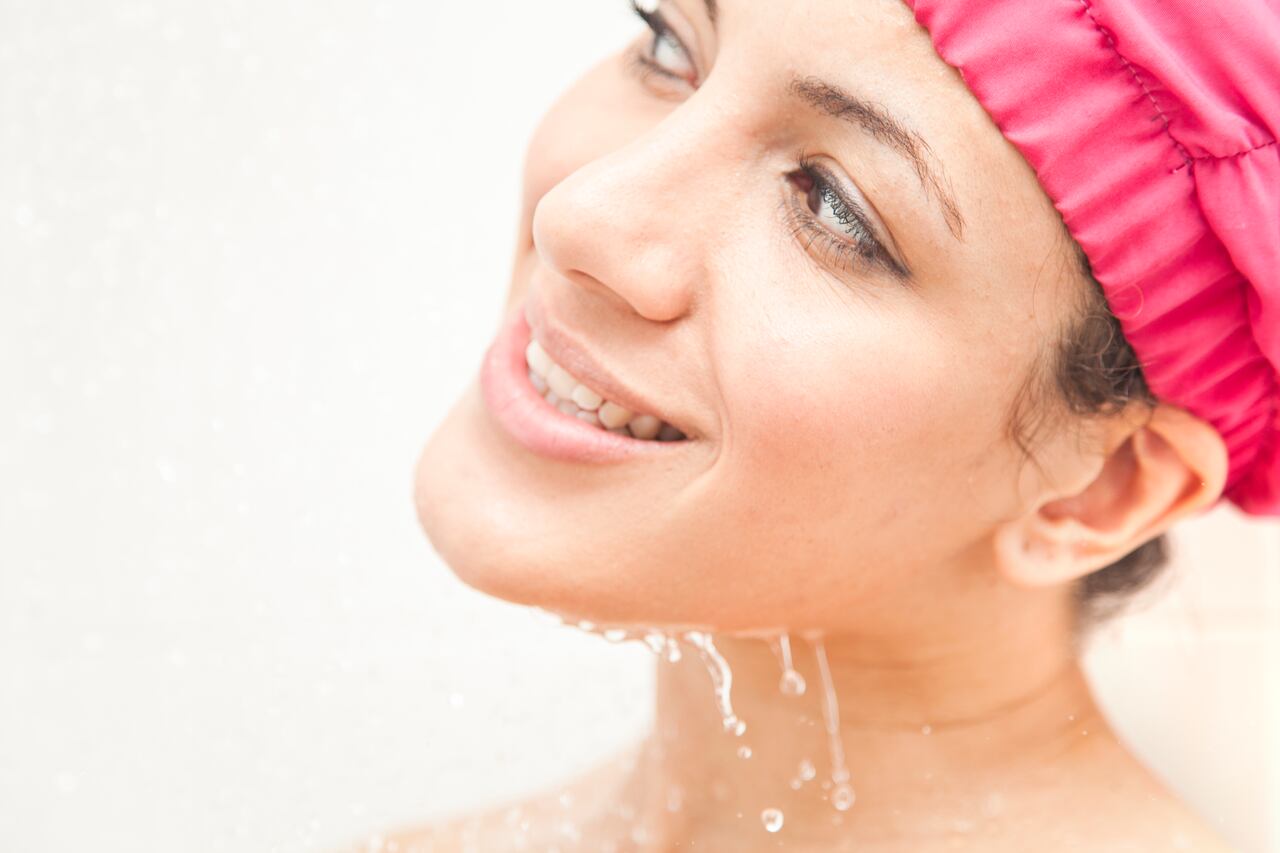 El gorro de baño puede ser una opción para proteger el cabello.