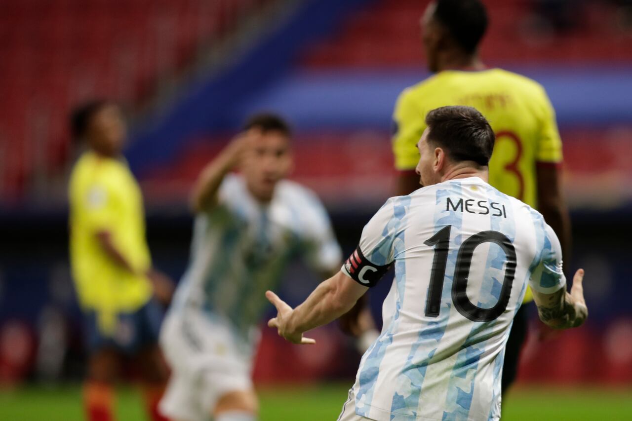 Lionel Messi contra la Selección Colombia