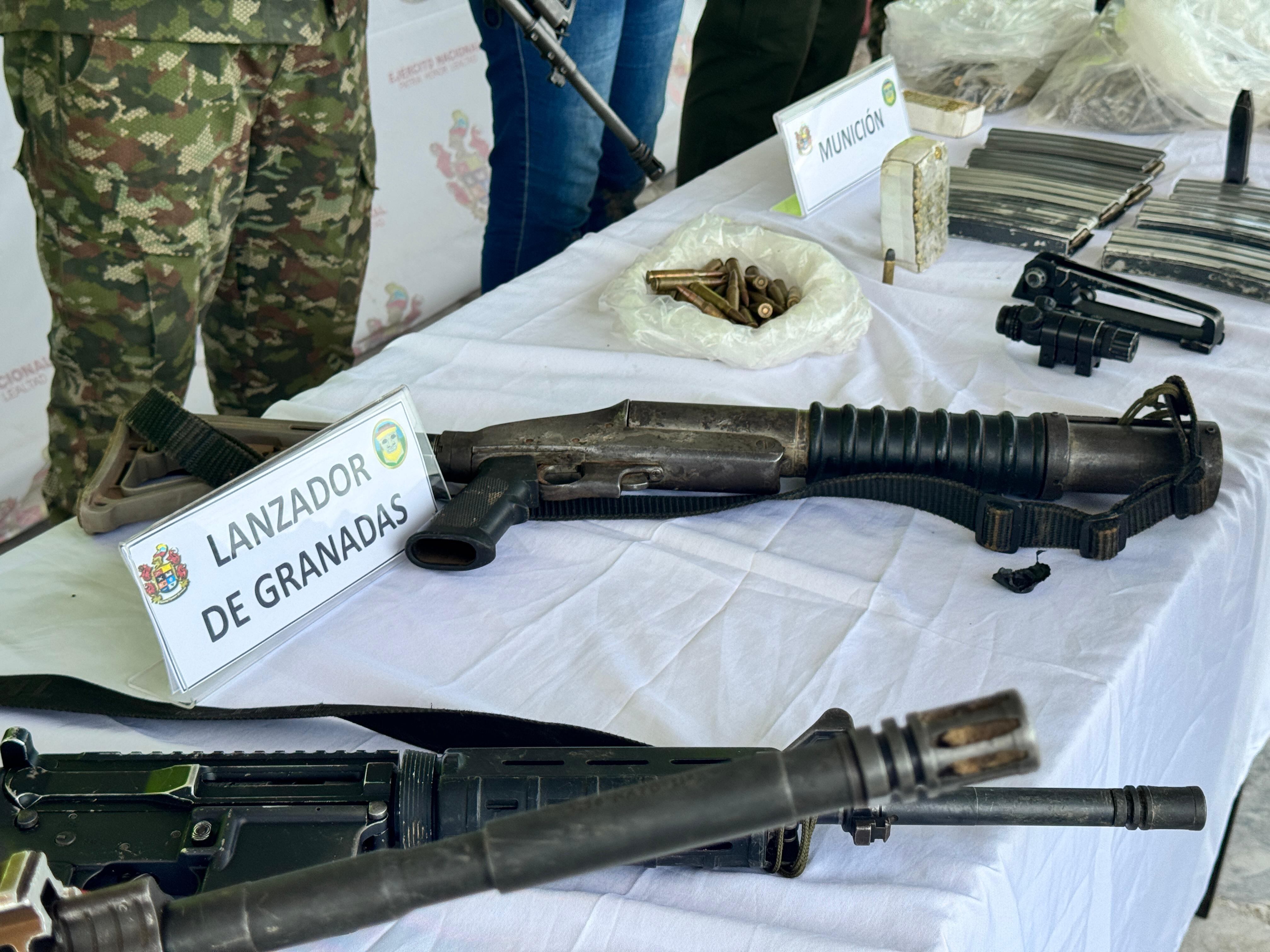 Peligrosa banda en Huila tenía un perro de nueve millones de pesos y un gran arsenal