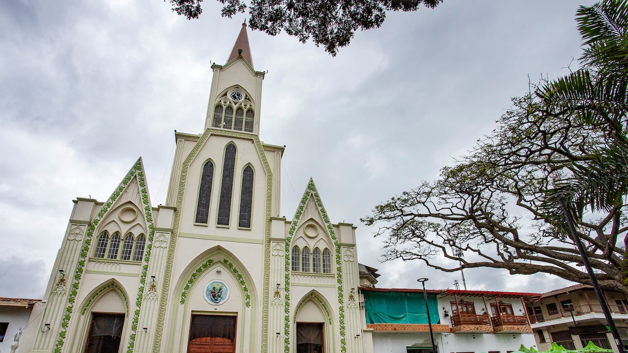 Iglesia de San Rafael en Betania, Antioquia.