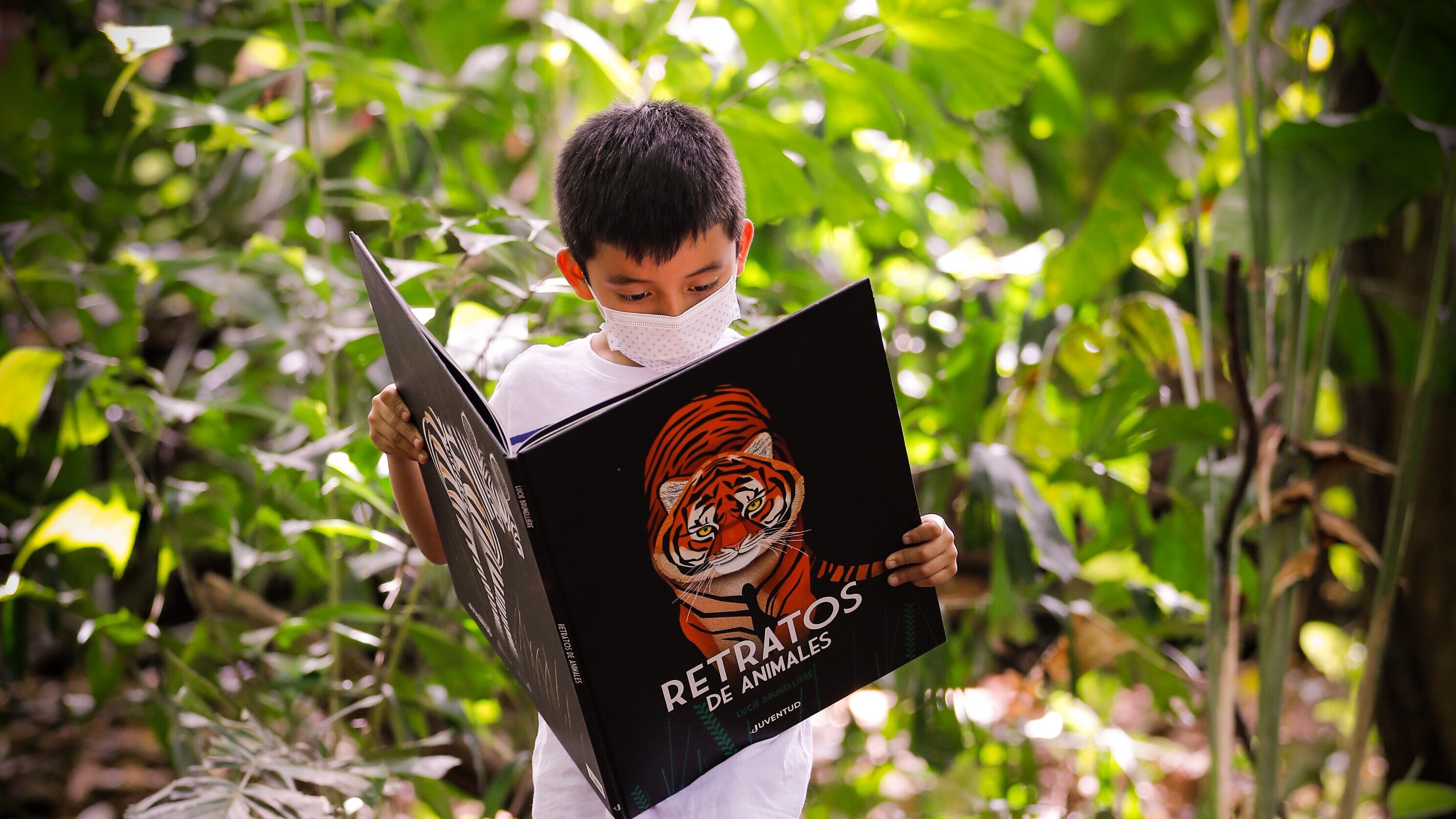 El reto es proyectar esta clase de eventos en el exterior para dar a conocer los escritores y editoriales locales, y fortalecer la cadena del libro.