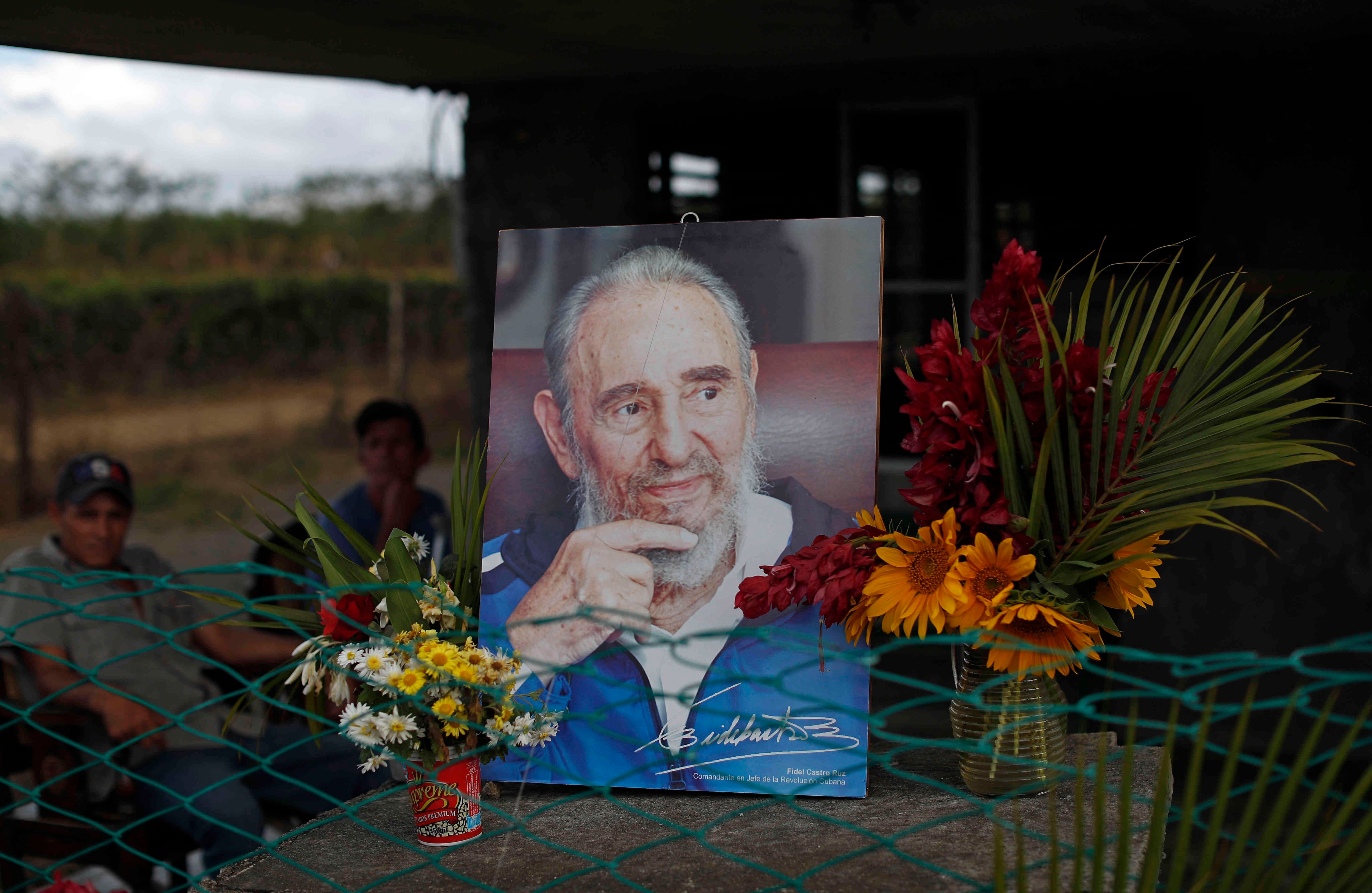 Recorrido de la caravana en honor a Fidel Castro por la ciudad de las Cruces en Cuba (AP Photo/Dario Lopez-Mills)