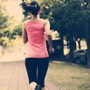 6. Haga ejercicio: aunque considere que es un desgaste físico que le genera más cansancio del que lleva por su rutina. El ejercicio pone en forma el cuerpo, no solo estéticamente sino que también saludable. La salud es lo primordial para conseguir el dinero, es más “una vez que su cuerpo esté preparado para las oportunidades, será capaz de navegar los océanos del éxito”.