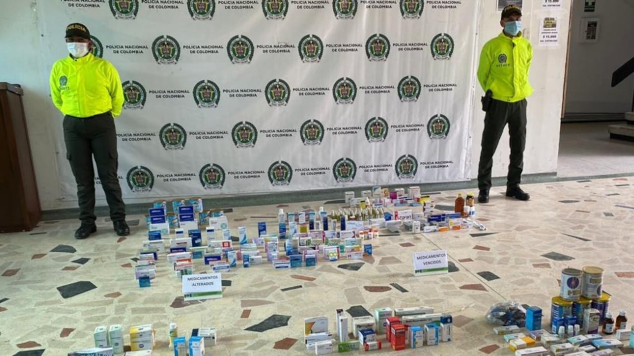 En operativos desarrollados en Bosa y Kennedy, la Policía incautó más de 3.800 medicamentos vencidos y adulterados.