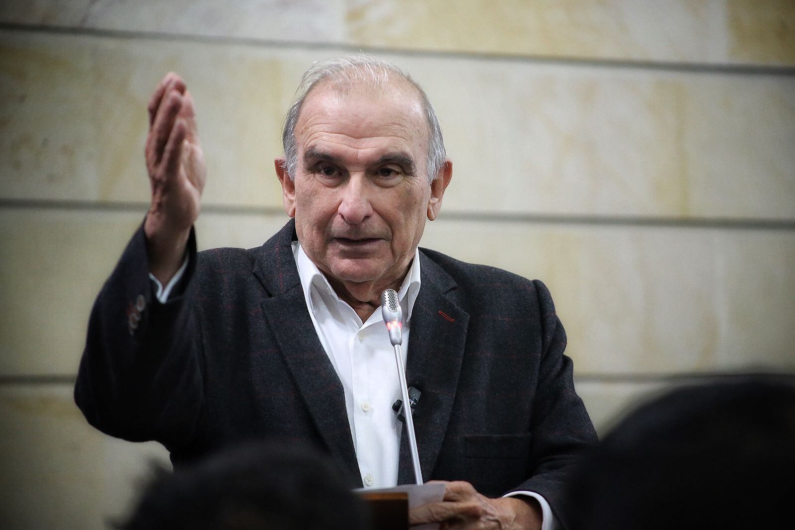 Humberto de la Calle. FOTO: Cortesía prensa Humberto de la Calle