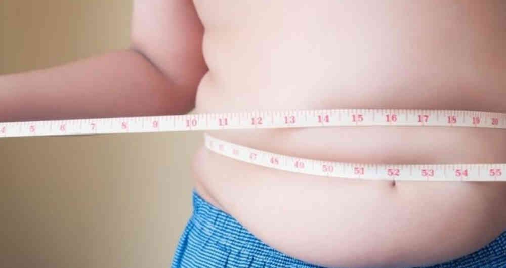 En materia de obesidad y sobrepeso en Colombia, en 2021, Minsalud estimó en 56,4 el porcentaje de colombianos con exceso de peso, buena parte de ellos son niños. 