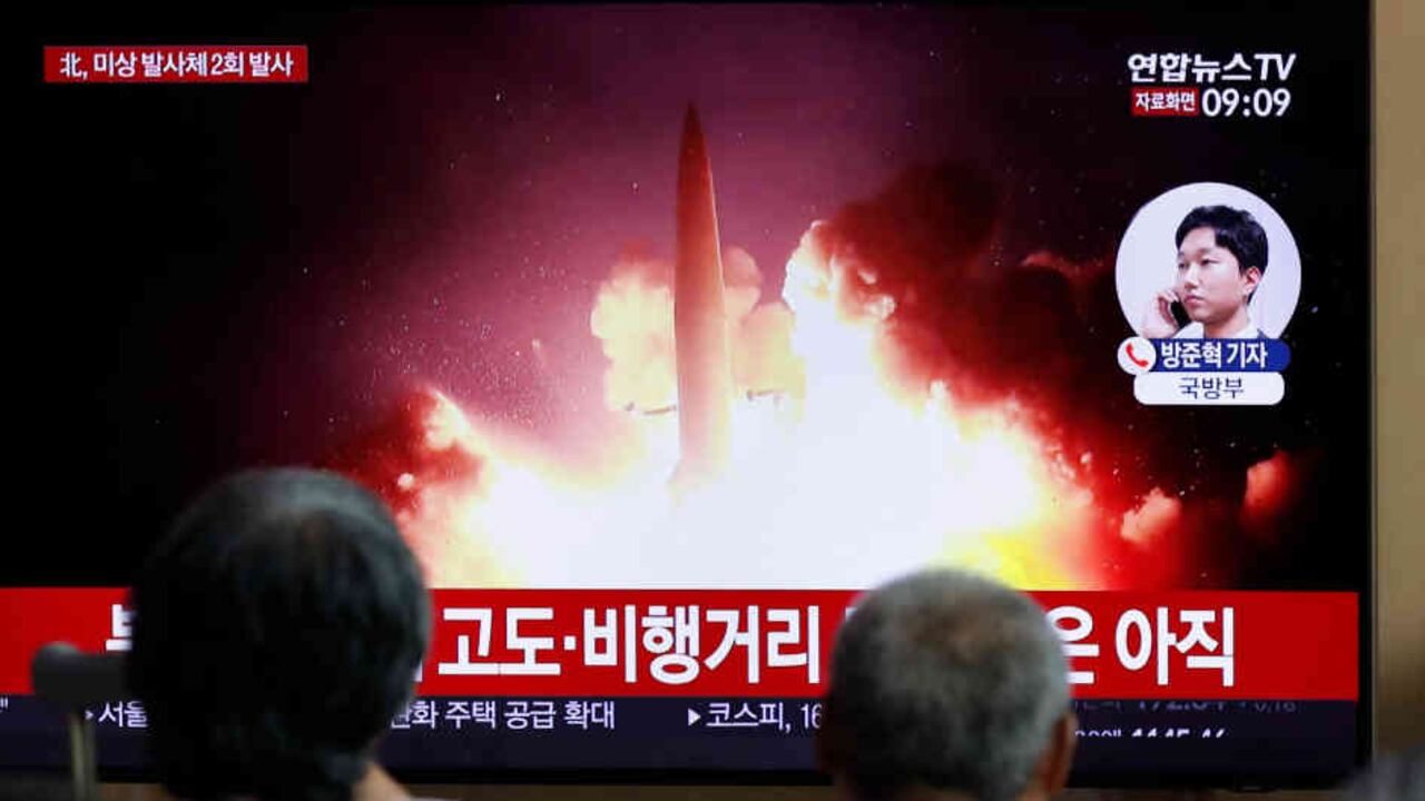 El gobierno suele celebrar el lanzamiento de los misiles en los medios locales. Foto: AP