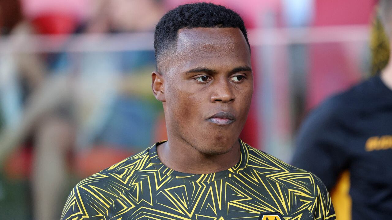 "Discreto": prensa inglesa le pide un poco más a Jhon Arias en Wolves.