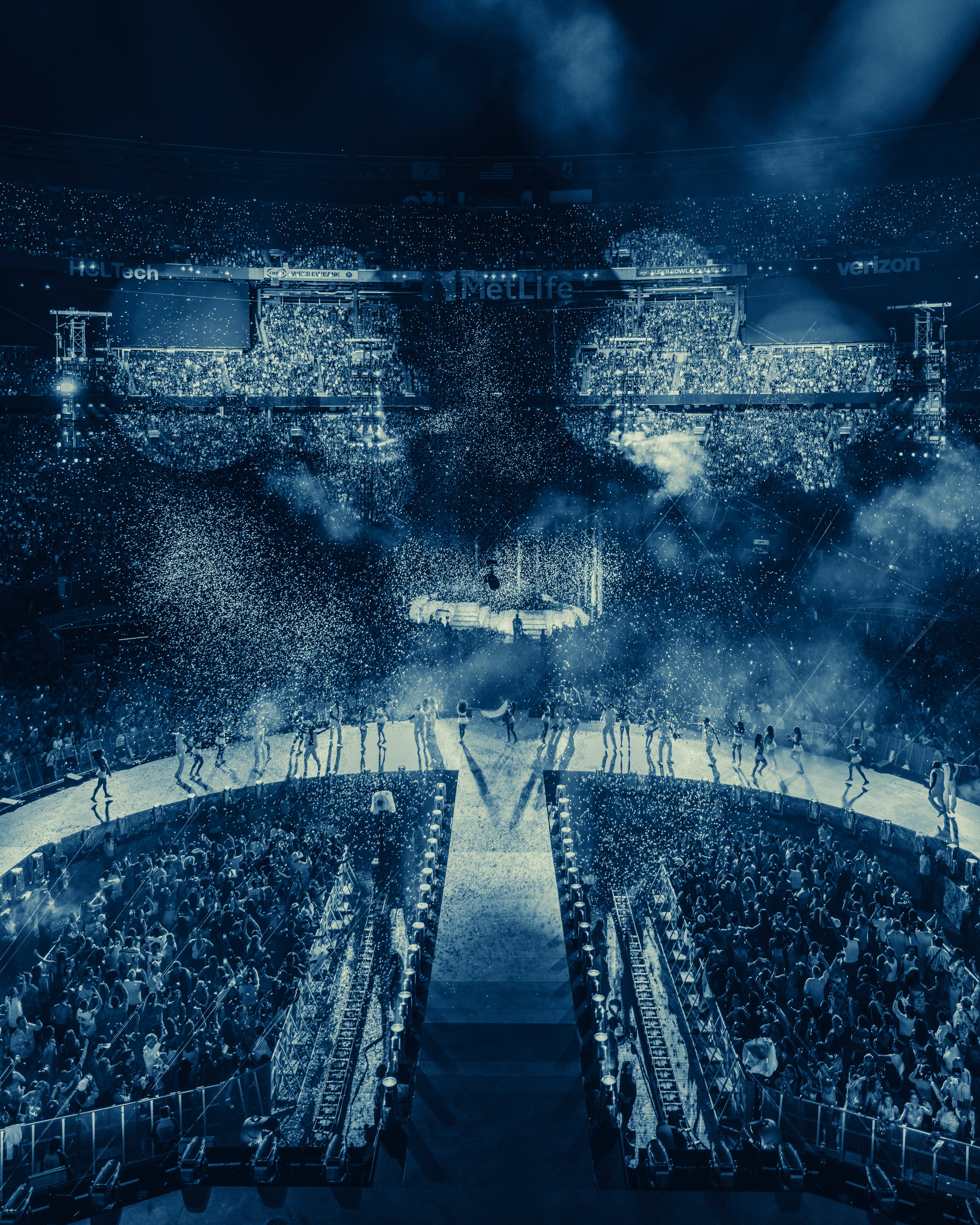 Solo en Estados Unidos, la gira de Karol G sobrepasa las 1.021.756 entradas comercializadas y los 200 millones de Dólares en recaudación, con 24 estadios en 17 mercados.