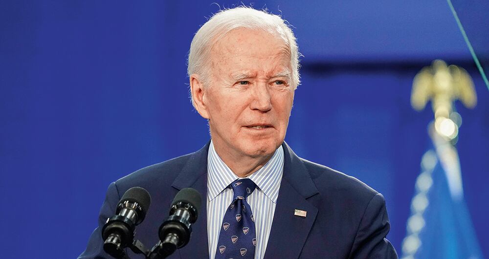 La posible reimposición de sanciones estadounidenses contra Venezuela tendría un costo para el vecino país de más de 2.000 millones de dólares. El presidente Biden es visto dentro de su nación como suave con Venezuela, mientras que el presidente Maduro sigue incumpliendo los llamados pactos de Barbados. 