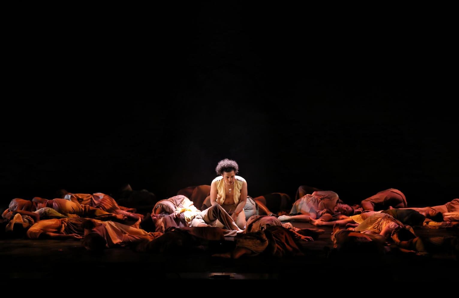 DEVELACIONES Un canto a los cuatro vientos