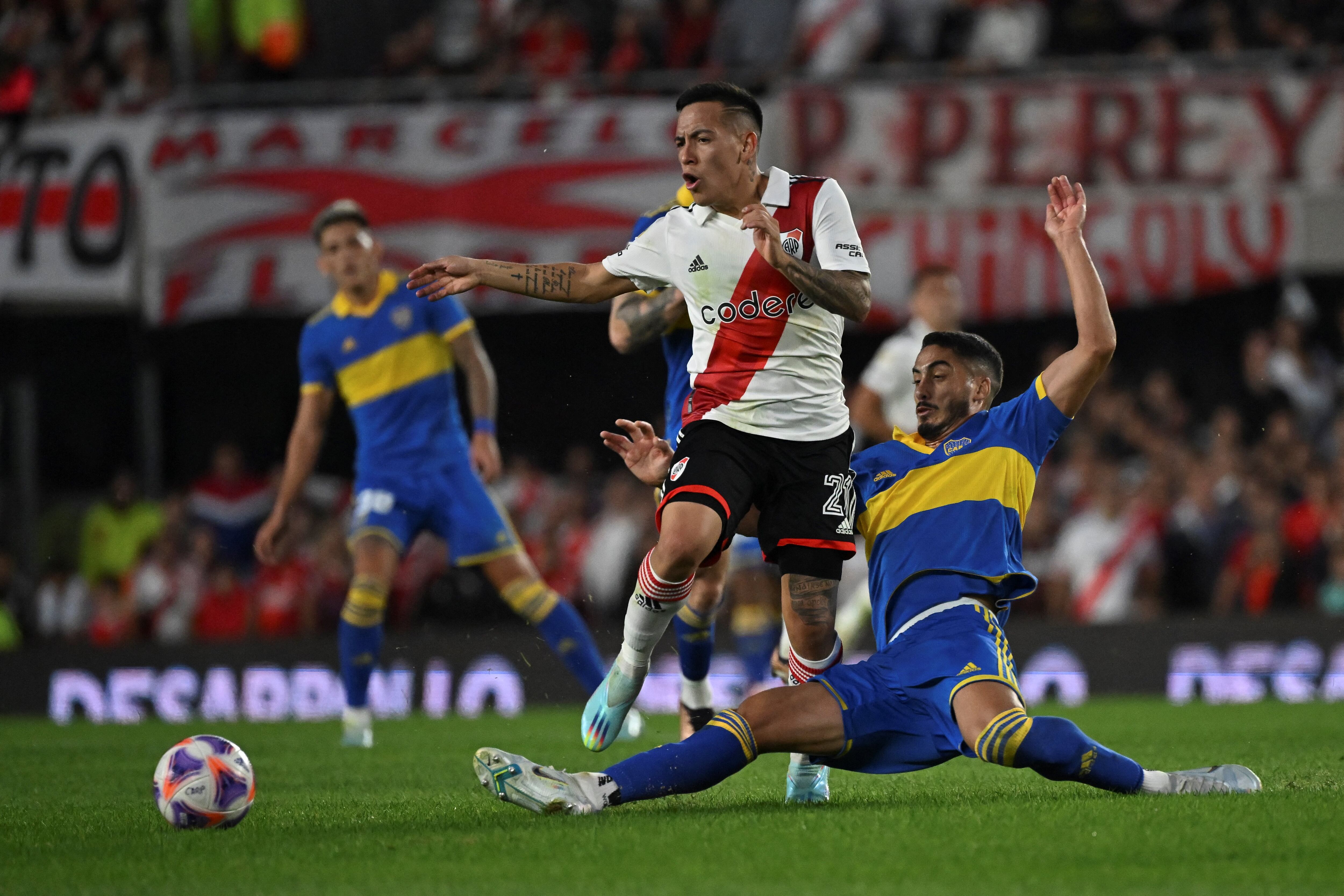 Imagen del juego entre River Plate y Boca Juniors, por la fecha 15 de la Liga Profesional de Argentina. Foto: AFP