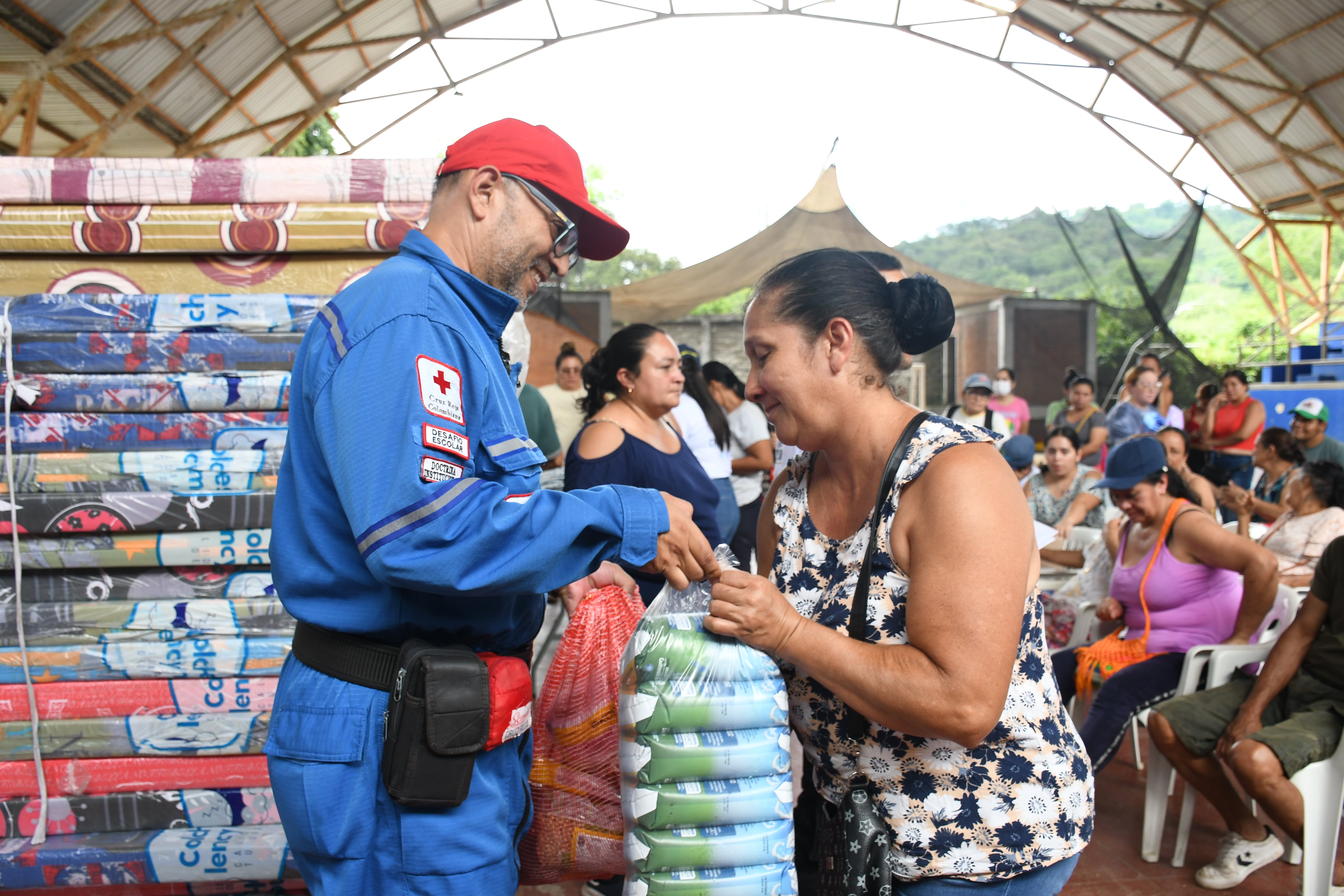 Una donación, por pequeña que parezca, se multiplica en manos de la Cruz Roja y se convierte en vida, alivio y esperanza.