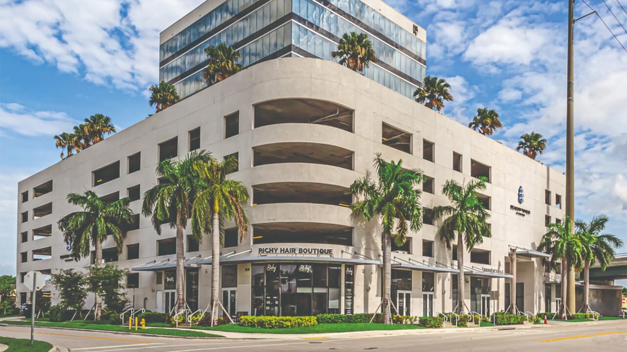 Con la apertura de su nueva sede en Miami, Elite Cosmetic Dental le apuesta al mercado hispano de esta zona de Estados Unidos.