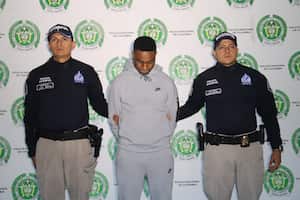 Alias Mbappé fue capturado gracias a acciones coordinadas entre autoridades colombianas, ecuatorianas y europeas.