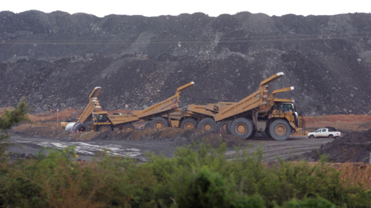 La Dian, la Supersociedades y la Contraloría están preocupadas por las maniobras que utilizan muchas multinacionales para evadir sus responsabilidades fiscales. Las carboneras y las petroleras son las primeras en la mira de los entes de control, precisamente por su relevancia para las finanzas del país.