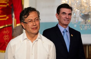 Gustavo Petro y Rodrigo Paz Pereira.