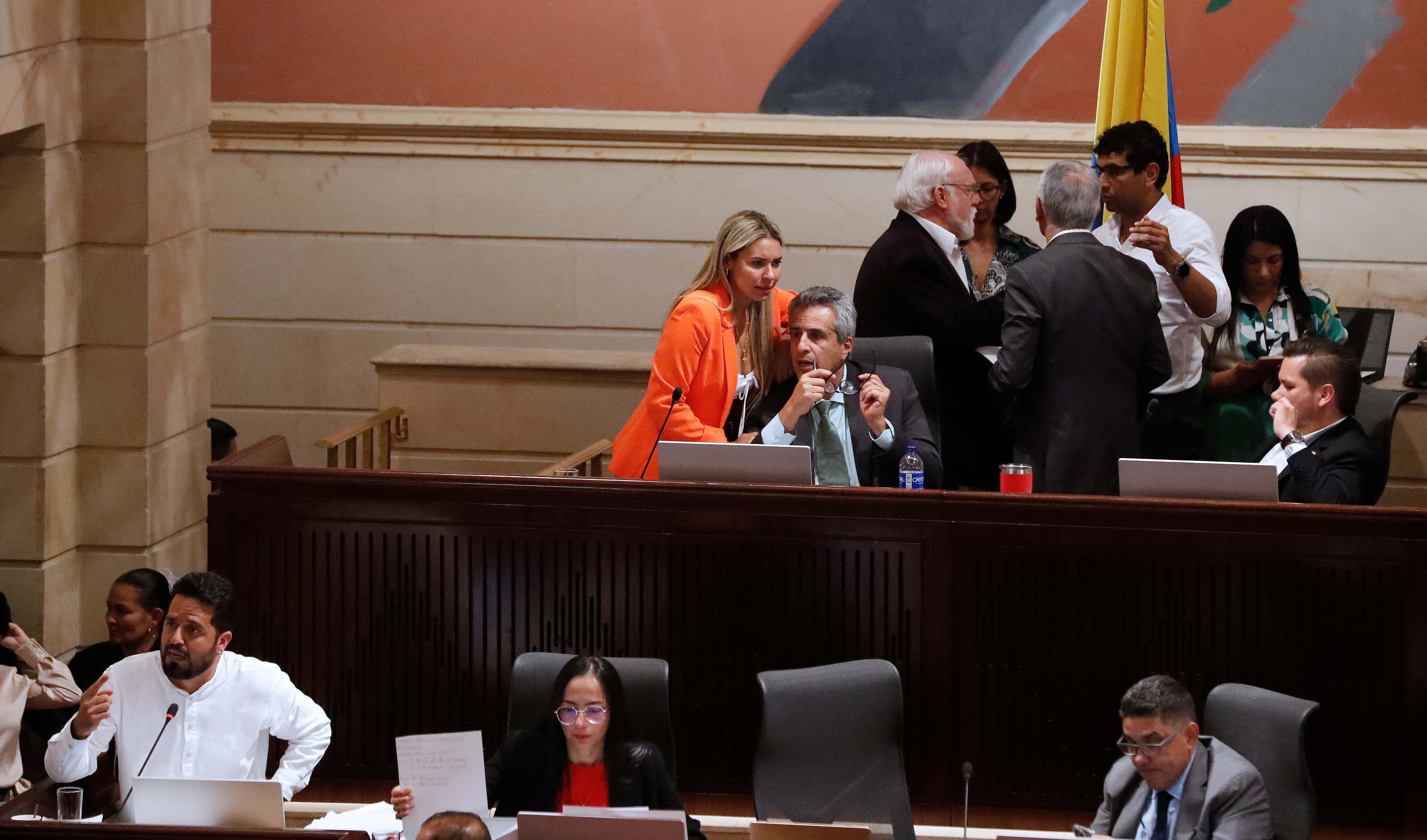 Segundo debate Reforma a la salud  en la plenaria de la Cámara de Representantes  
Ministro del Interior Luis Fernando Velasco
Ministro de Salud  Guillermo Alfonso Jaramillo
Presidente de la Cámara Andrés Calle
Director de la Adres Félix León Martínez
Alfredo Mondragón  Representante a la Cámara
Bogota noviembre 28  del 2023
Foto Guillermo Torres Reina / Semana