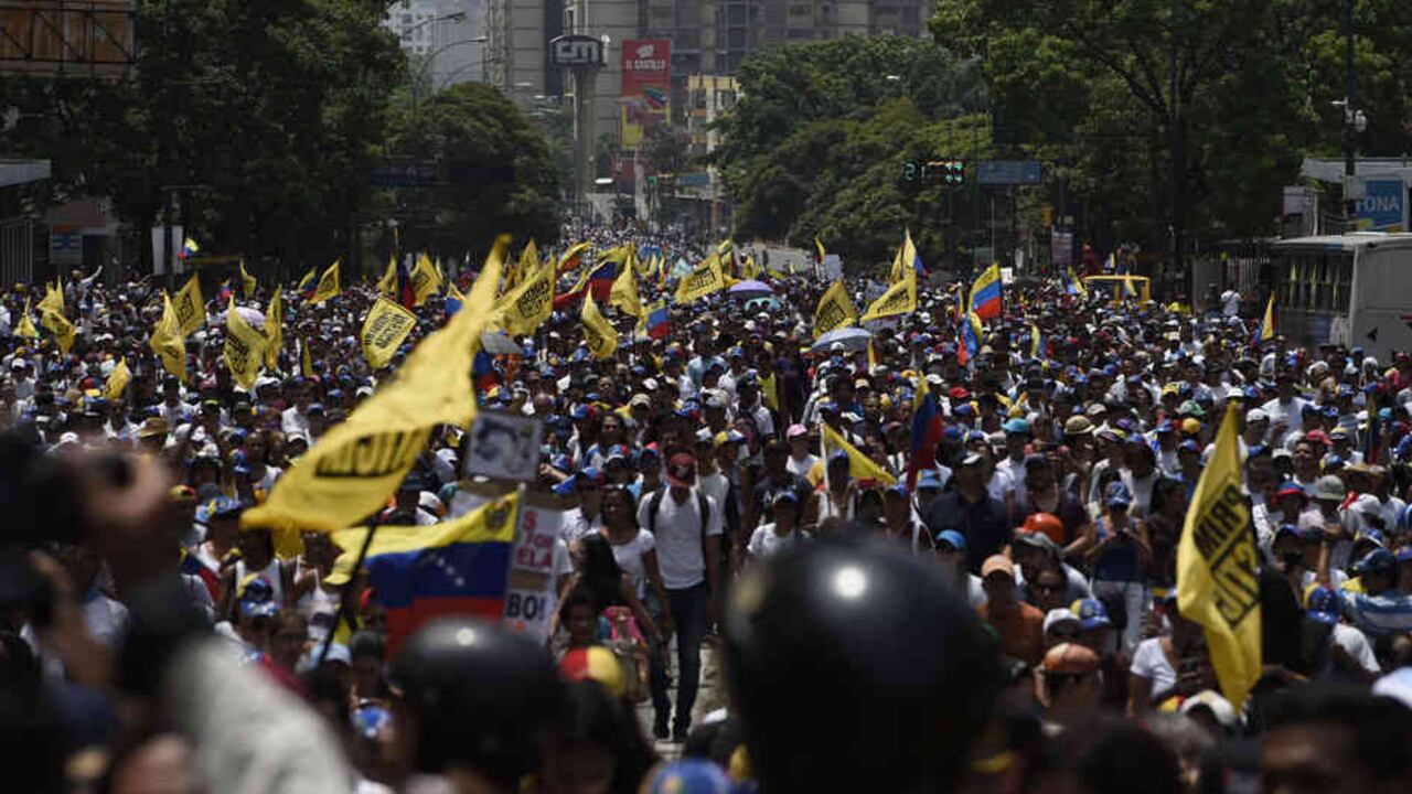 Hoy inicia la gran marcha en contra del gobierno Maduro. Foto: AFP.