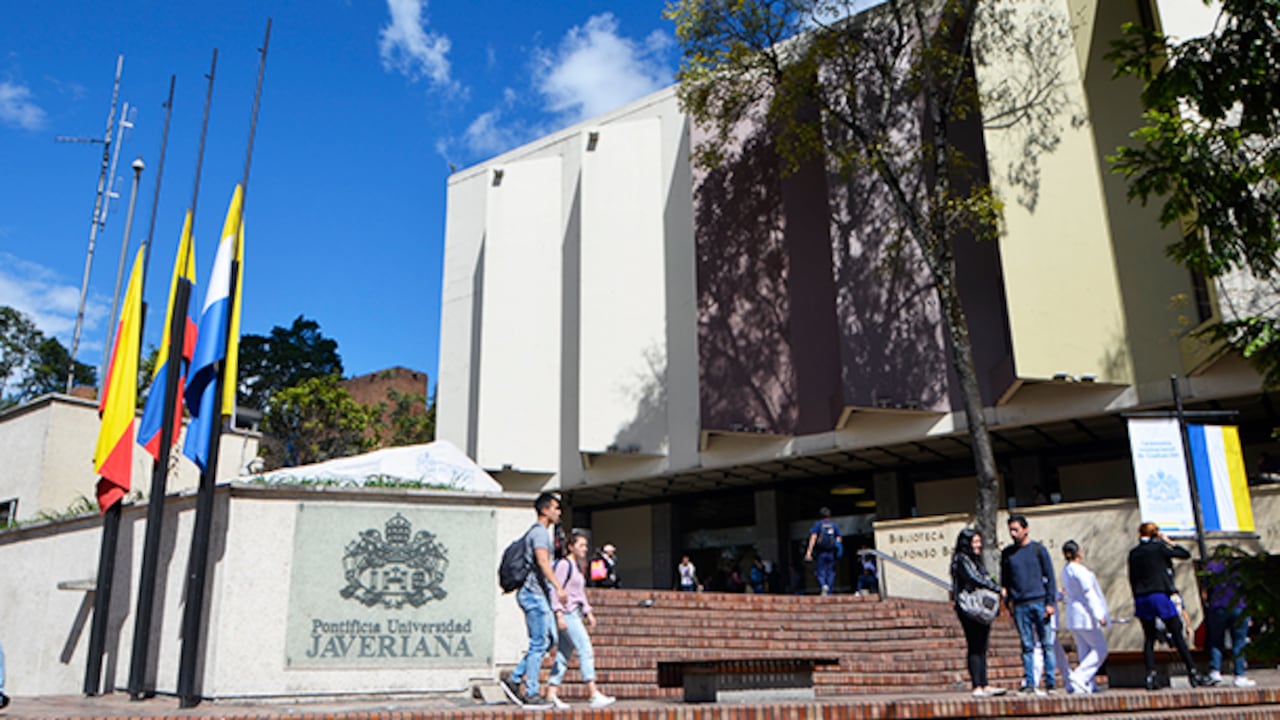 La Universidad Javeriana está en busca de profesores y otros cargos. Foto: www.javeriana.edu.co