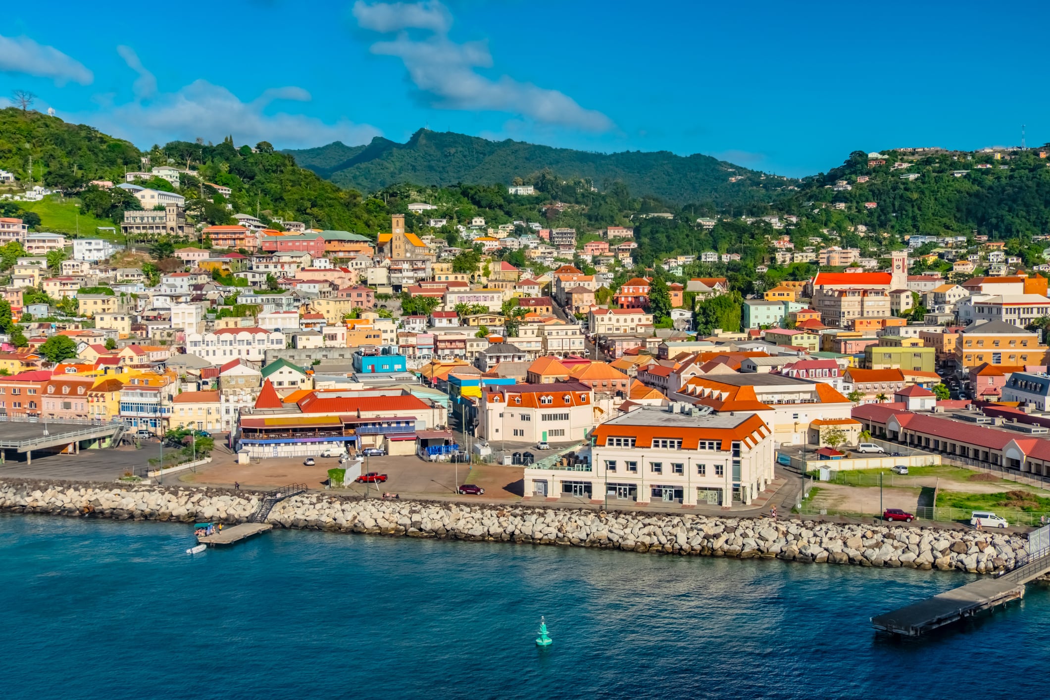 Puerto de cruceros en Dominica.