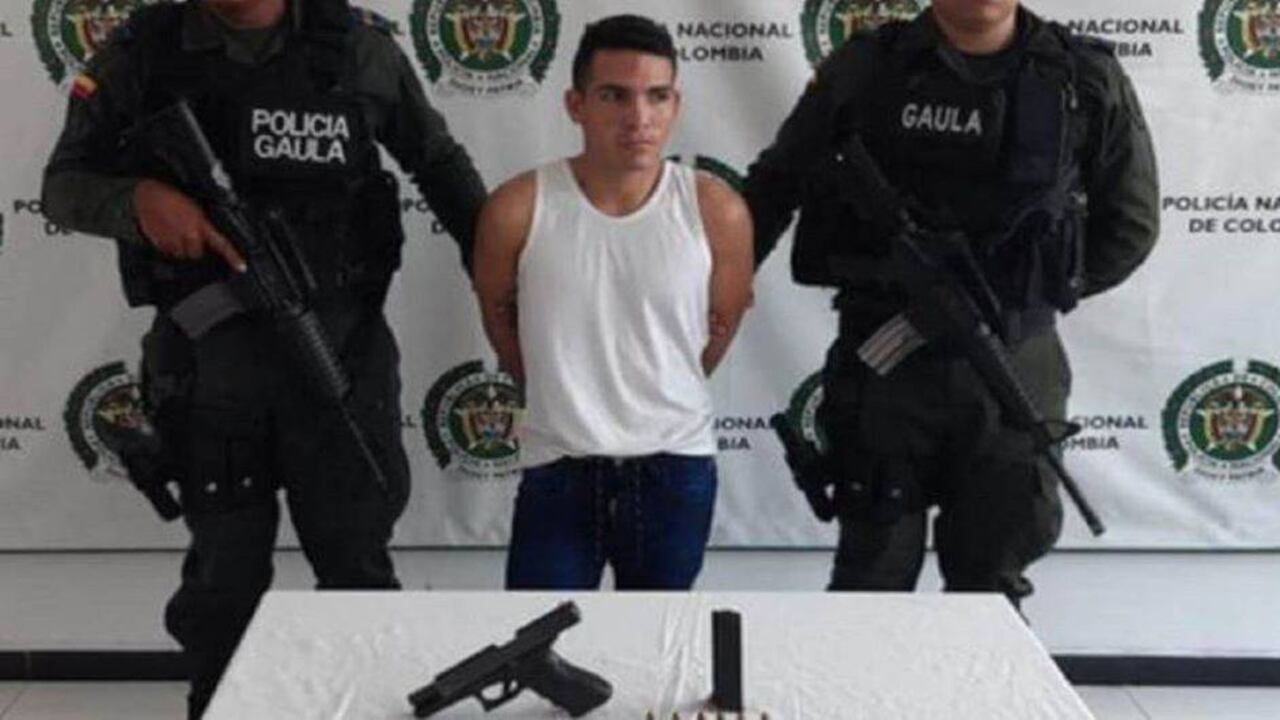 Tommy Joel Zerpa Brito, alias Tommy Masacre o El Menor, en su momento de captura inicial.