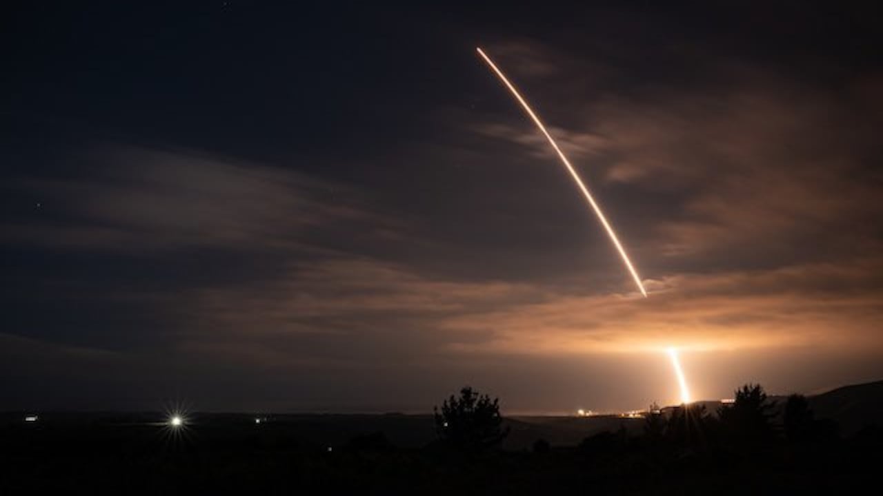 El misil desarmado se lanzó en la madrugada de hoy, 5 de noviembre