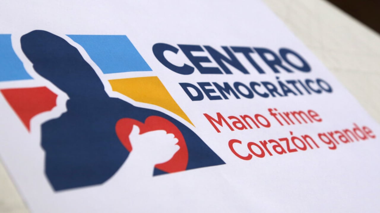 La sede nacional del Centro Democrático en Bogotá será escenario de la convención de enero, donde se definirá si la colectividad lanza un solo aspirante o dos a la presidencia.