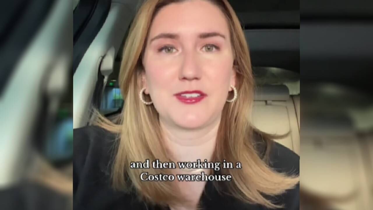 Docente renunció a su trayectoria de ocho años y asegura que nunca había sido tan "feliz".