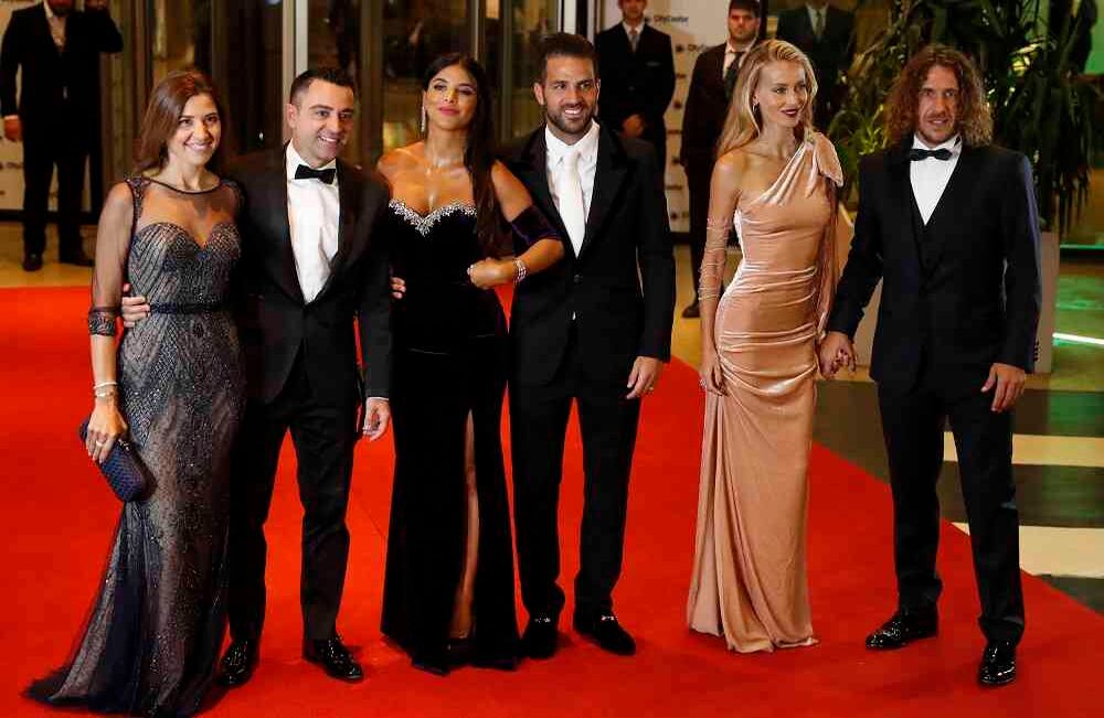 De derecha a izquierda: Carles Puyol, Vanessa Lorenzo, Cesc Fabregas, Daniella Semaan, Xavier Hernandez y Nuria Cunillera. Foto: EFE