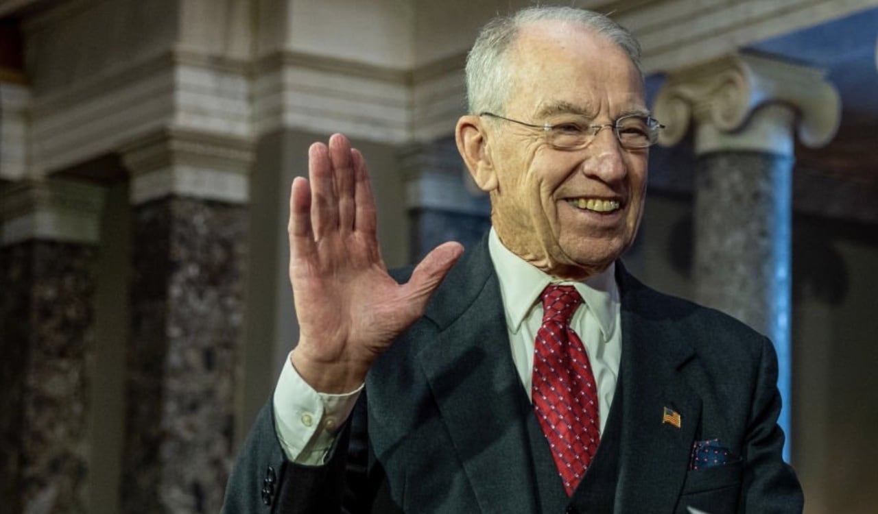 Chuck Grassley, es uno de los senadores republicanos que pide al FBI el documento que involucraría a Joe Biden en un acto de corrupción