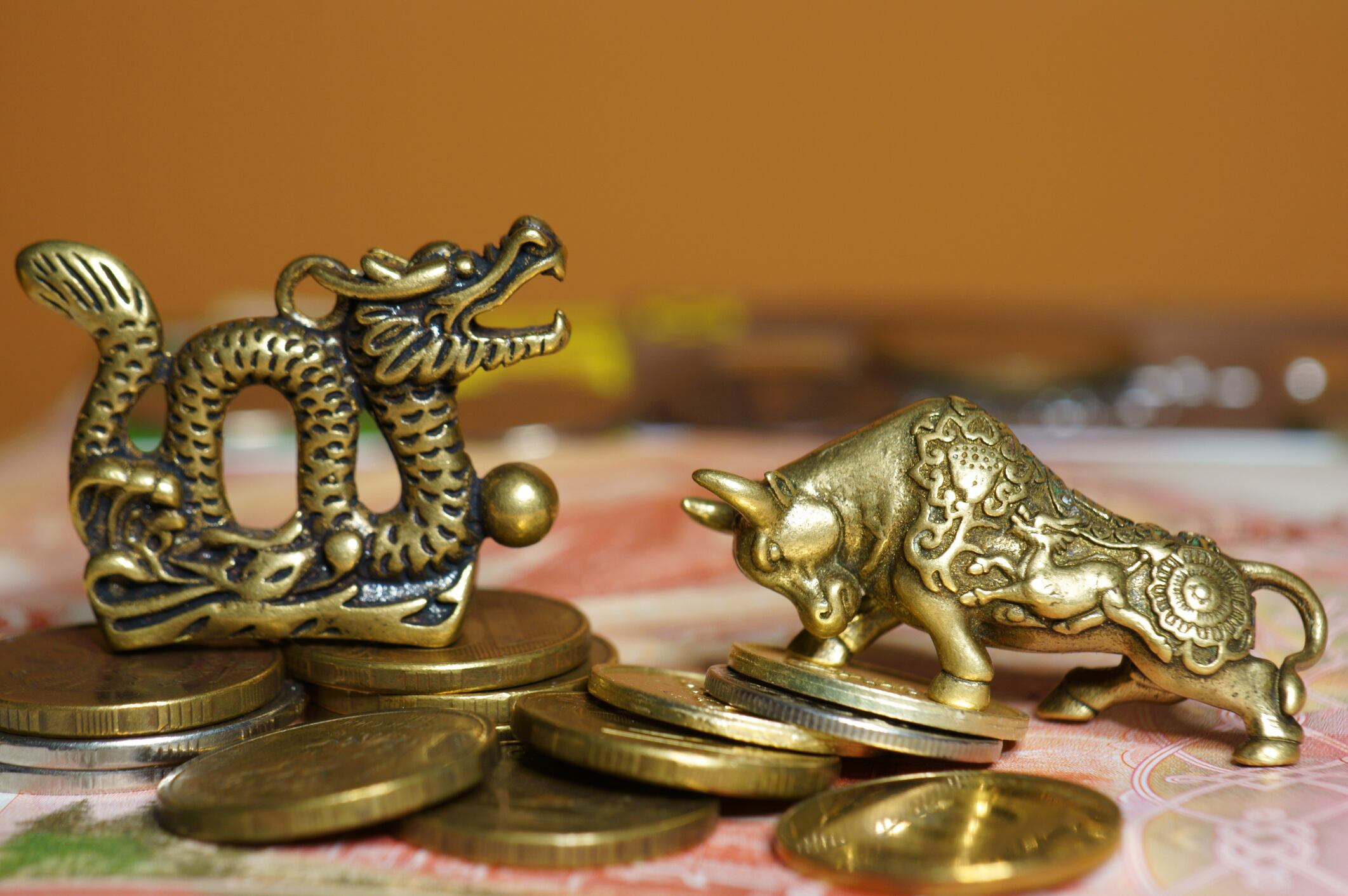 Entre los misteriosos símbolos del Horóscopo Chino, se revela un camino que algunos consideran como el viaje hacia la riqueza y la opulencia.