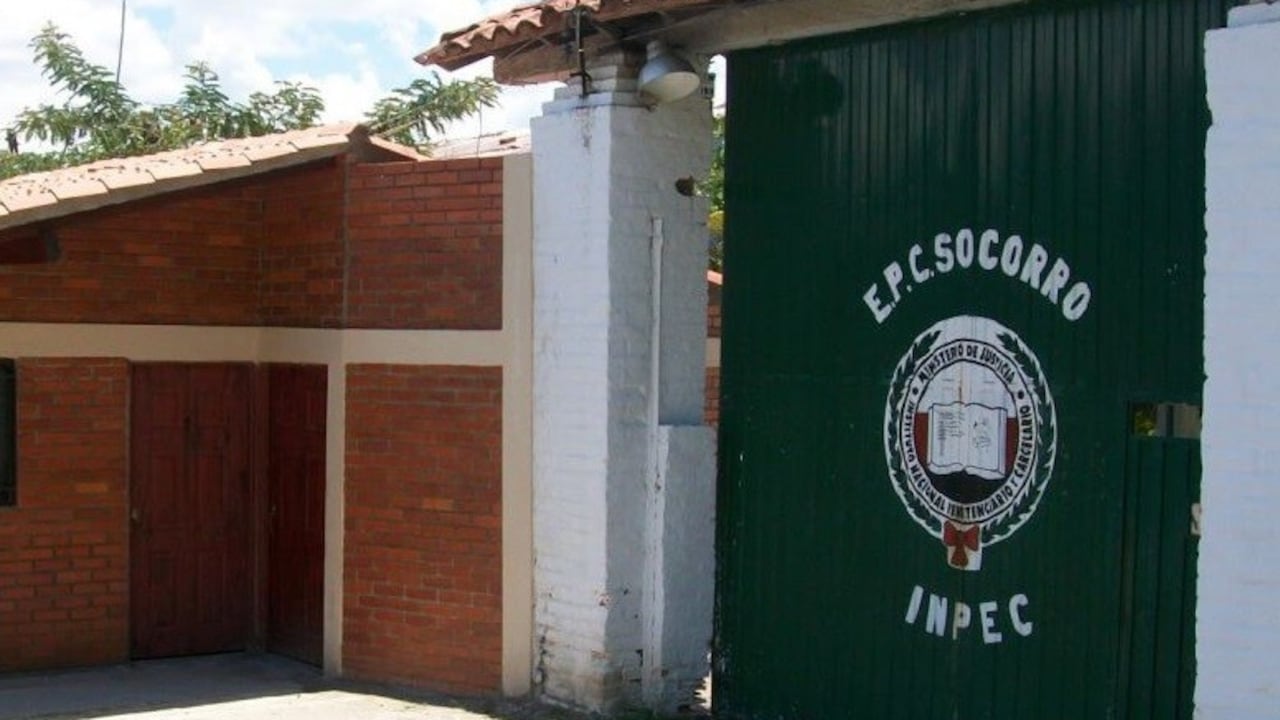 Los internos se encuentran en celda de aislamiento.