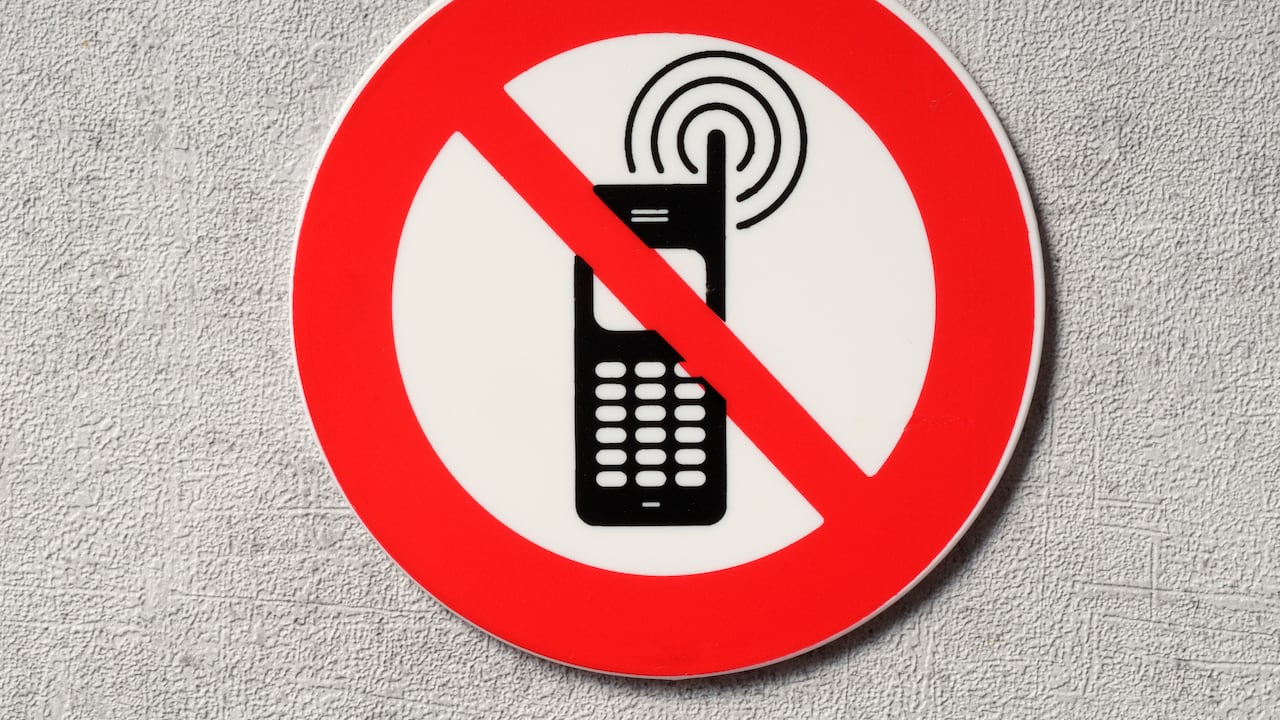 Las personas que tienen el móvil en silencio tienen una característica común en su personalidad.