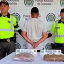 El cargamento de cocaína estaba bajo de una caja donde llevaba una gallina.