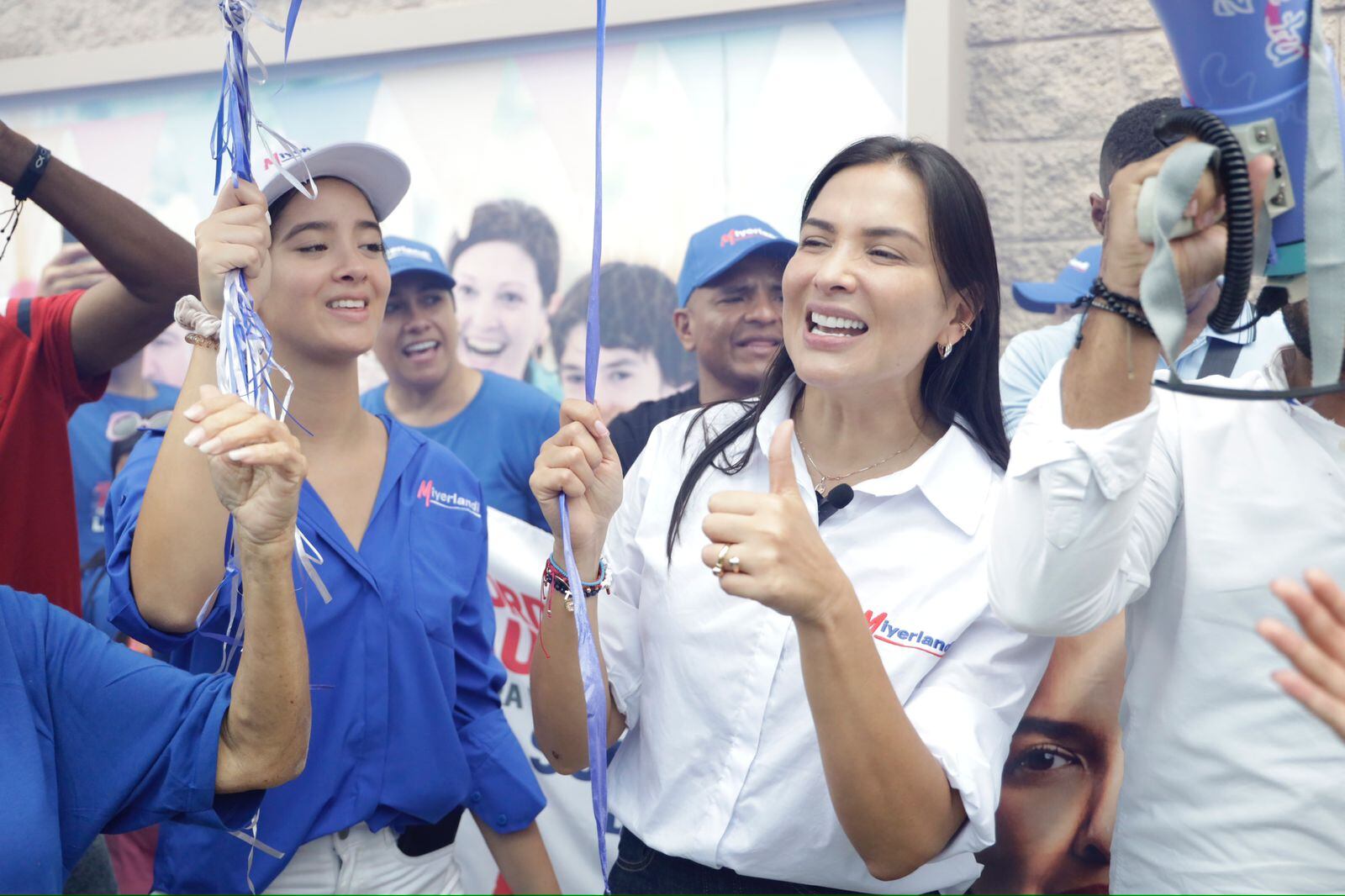 Miyerlandi Torres entregó firmas que avalan su candidatura a la Alcaldía de Cali